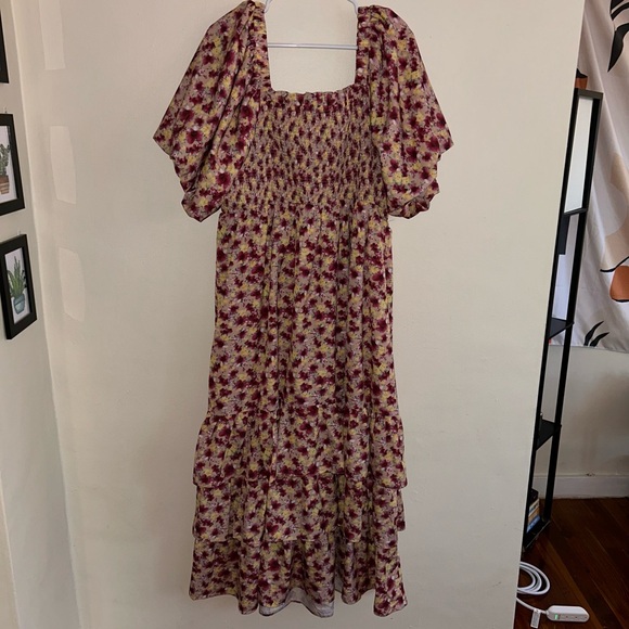 English Factory Plus Floral Puff Sleeve Maxi Dress - Picture 4 of 4